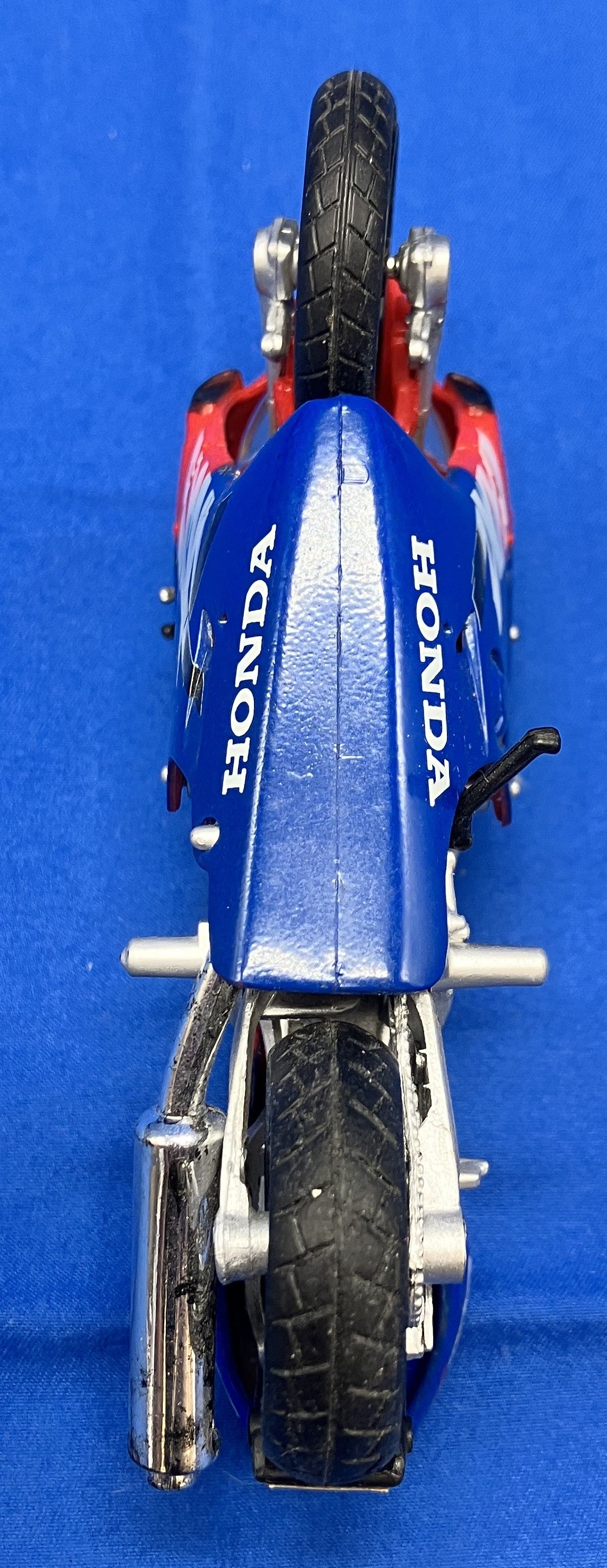 Maisto 1/18 Scale 39322 Honda CBR 600 F Motorbike Toy