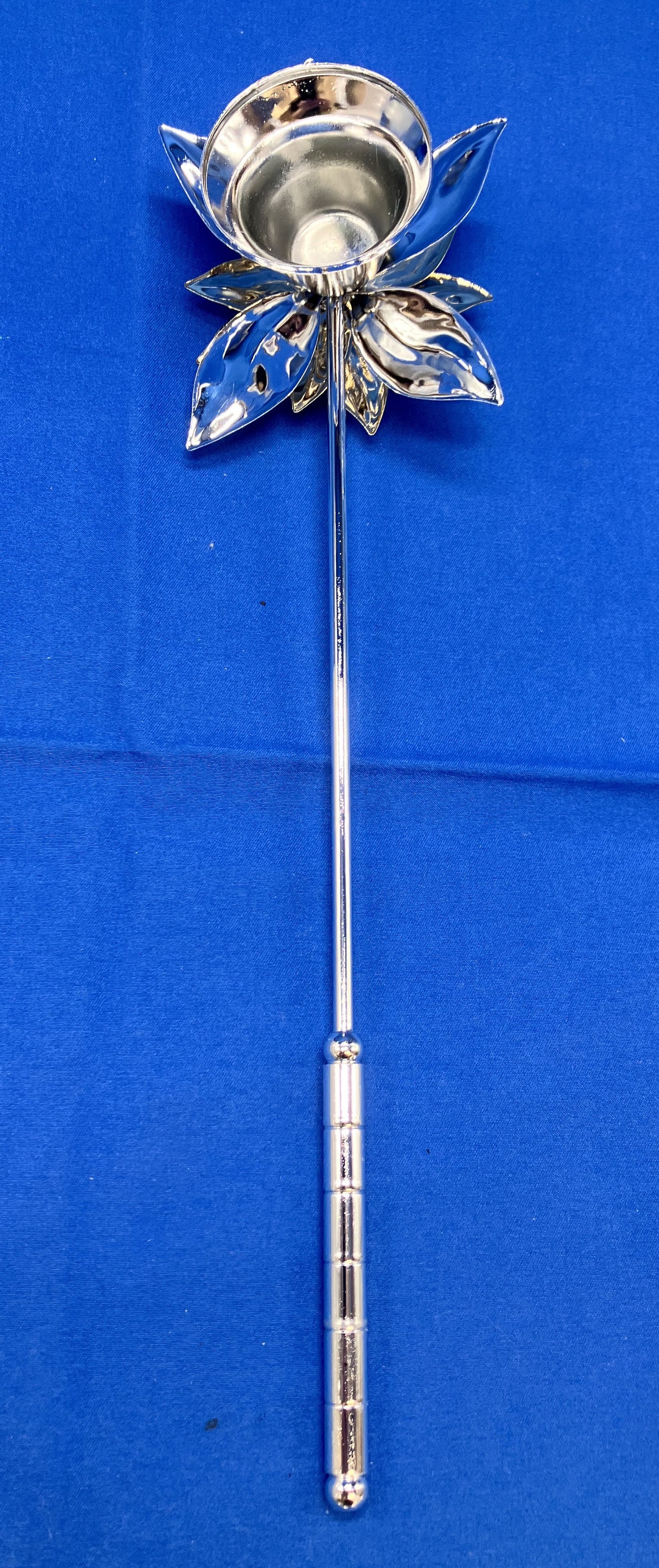 Poinsettia Candle Snuffer Vintage Dept 56 Gold & Silver