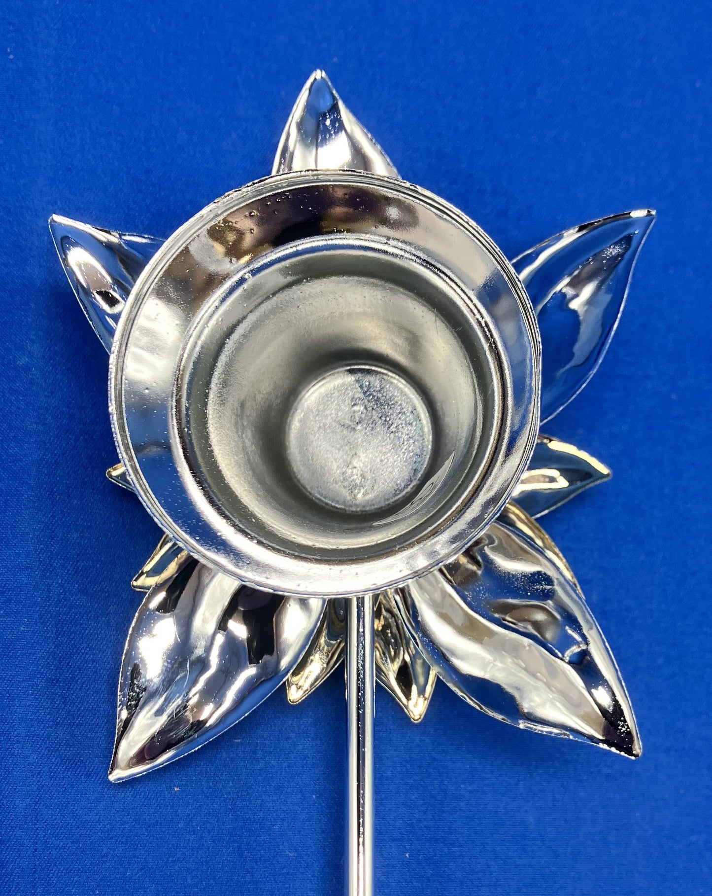 Poinsettia Candle Snuffer Vintage Dept 56 Gold & Silver