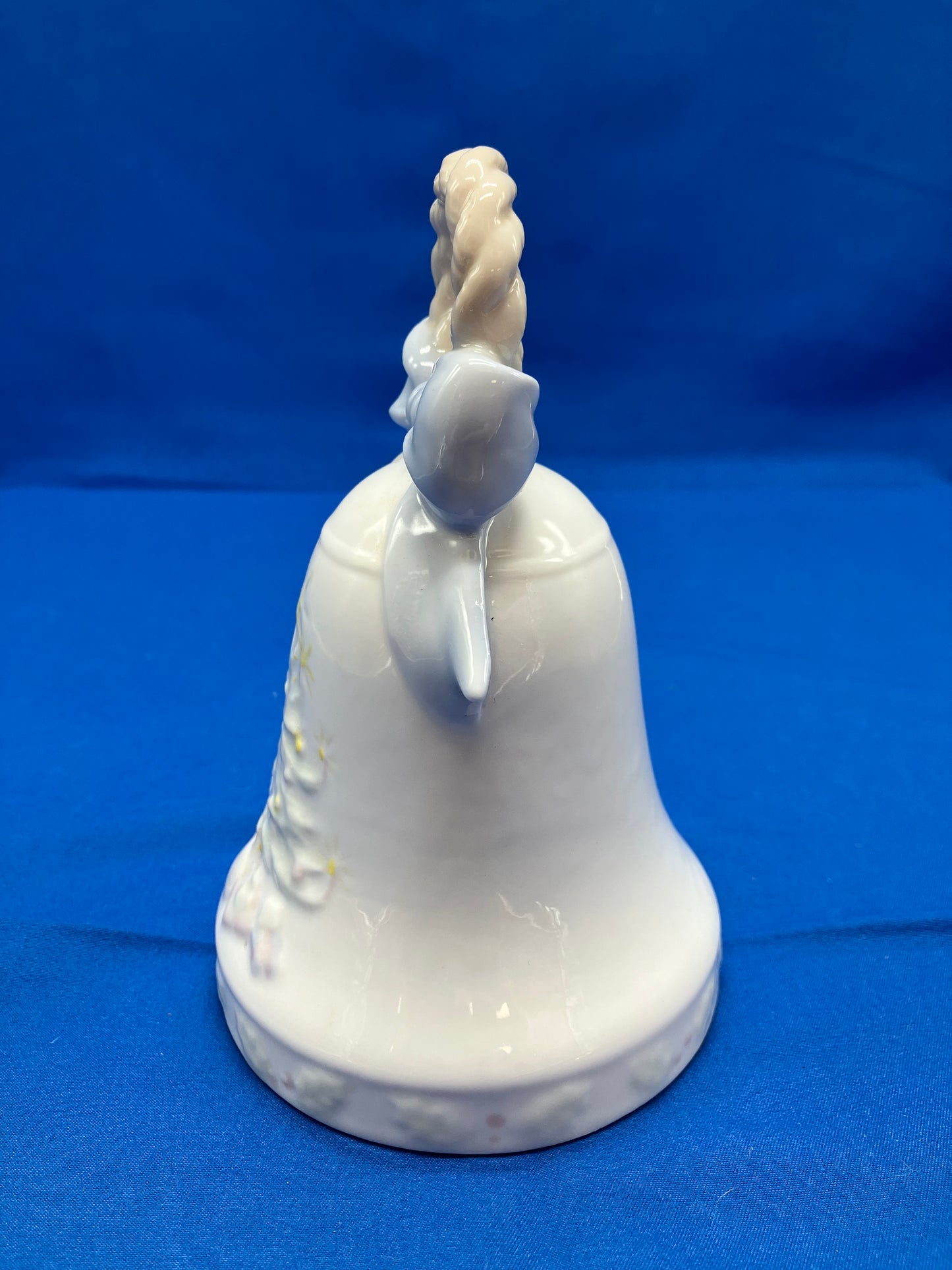 Beautiful Vintage Porcelain Christmas Tree Bell Music Box