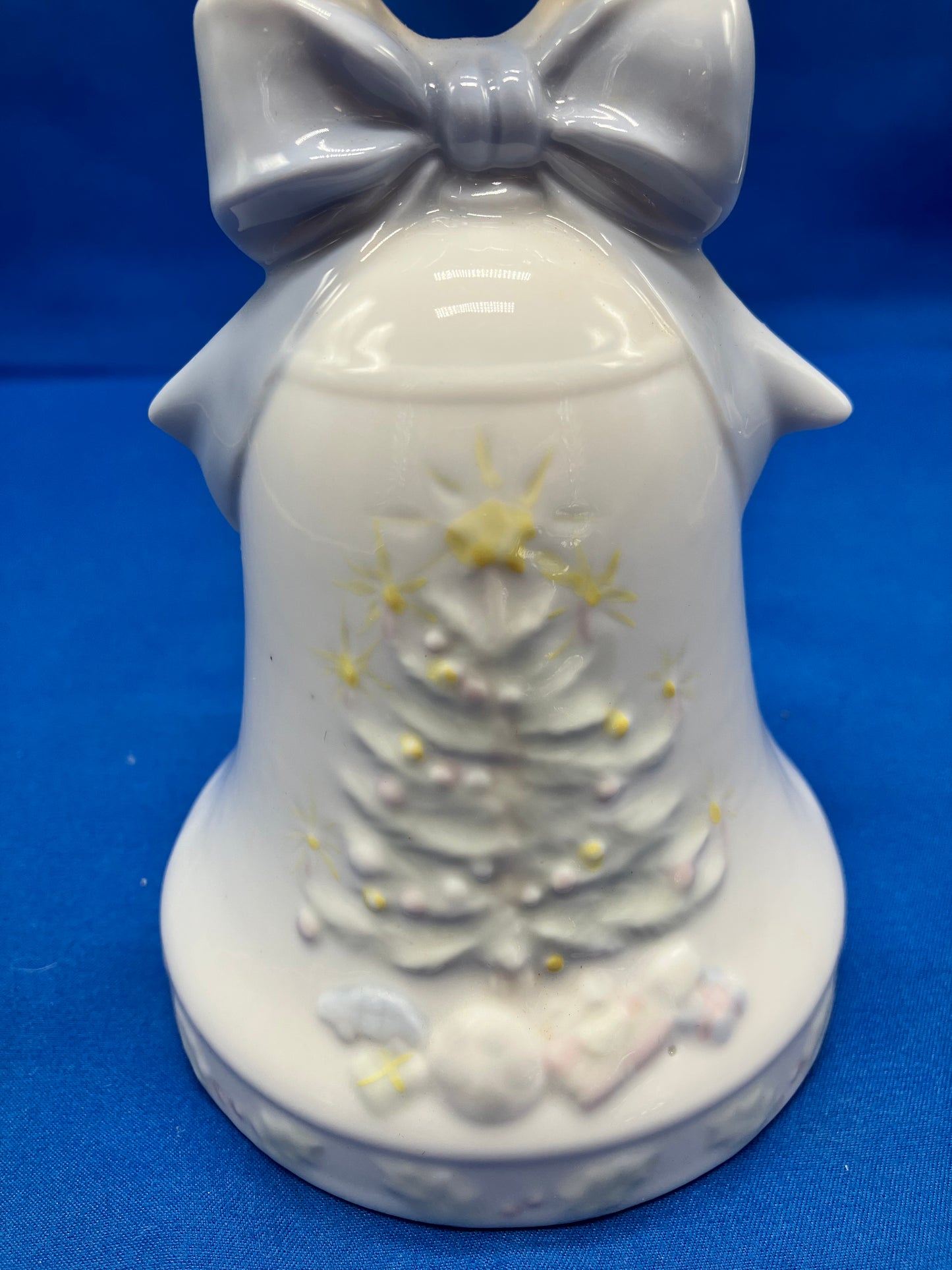 Beautiful Vintage Porcelain Christmas Tree Bell Music Box