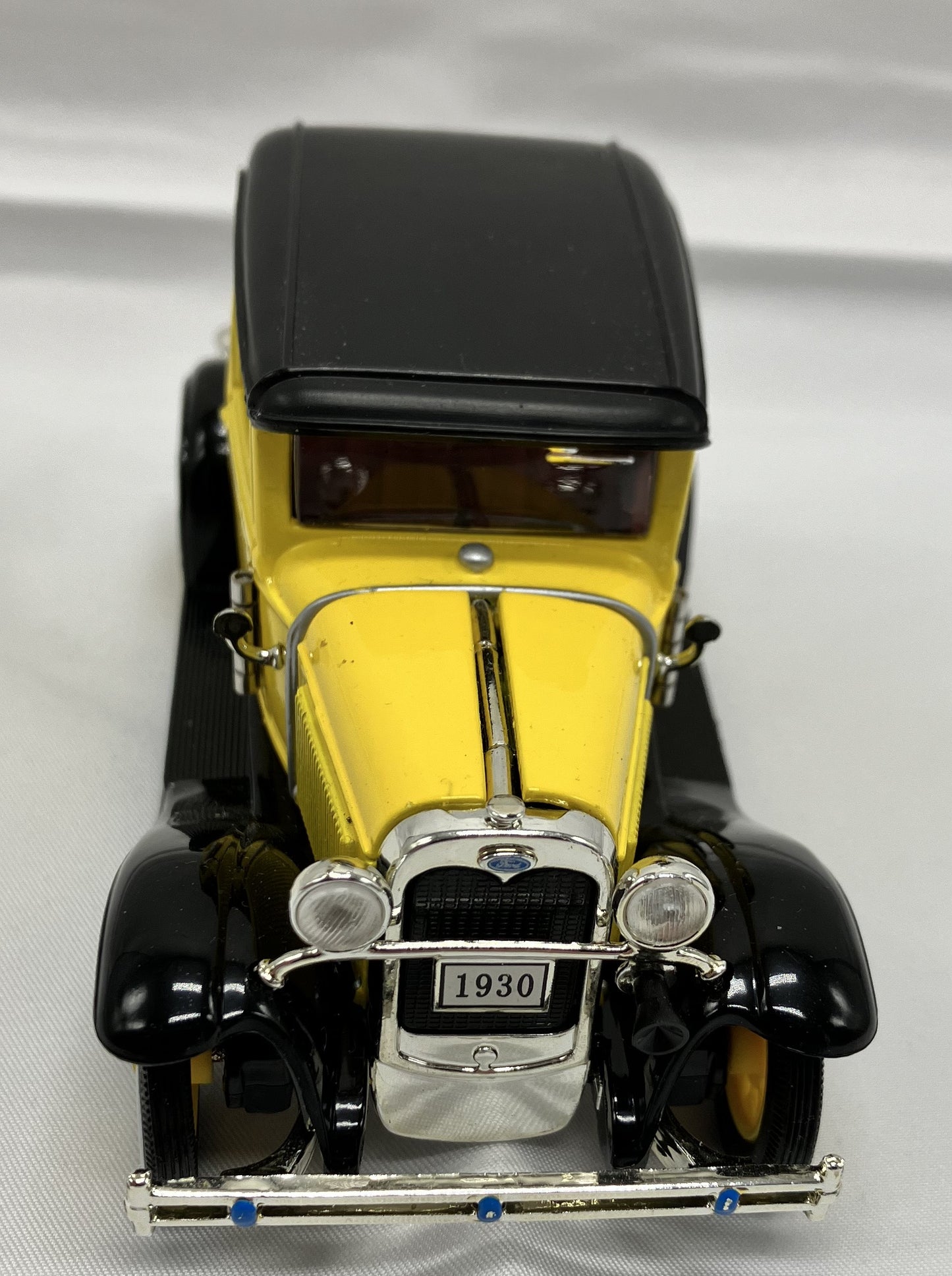 Arko Products 1930 Ford Crown Victoria 1/36 model