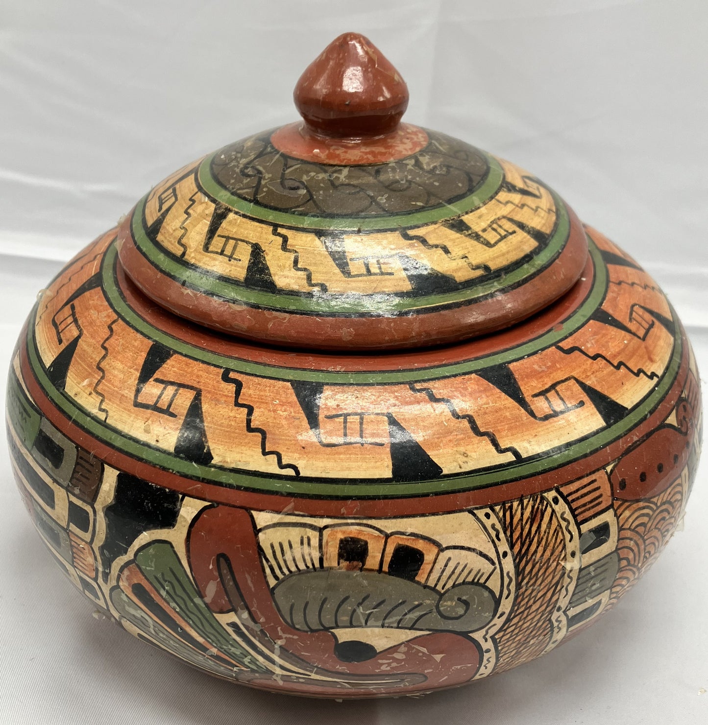 Peruvian Tera Cotta bowl / pot with Lid, handmade and painted, Vintage