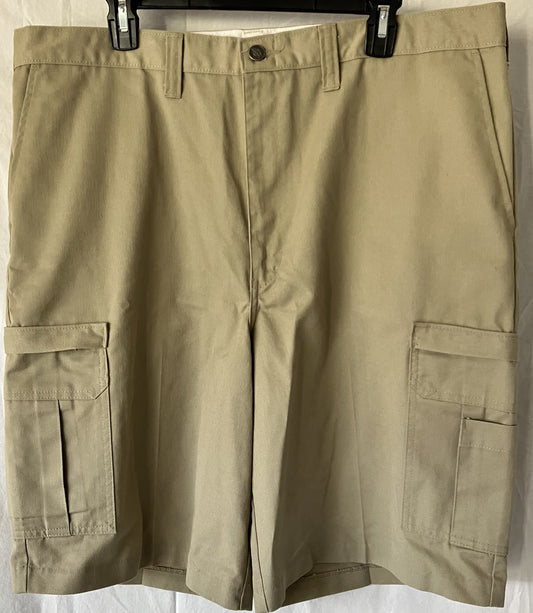 Dickies Khaki Cargo Shorts-40 inch Waist