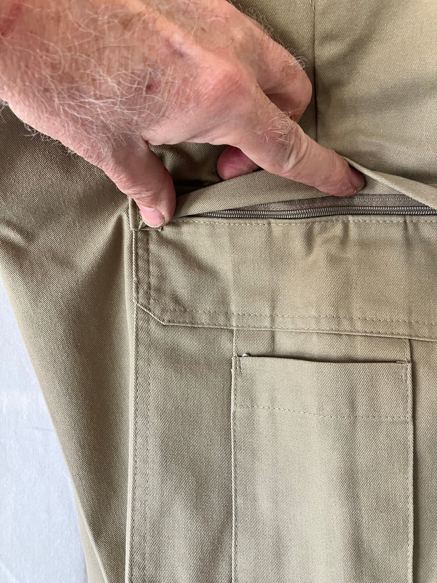 Dickies Khaki Cargo Shorts-40 inch Waist