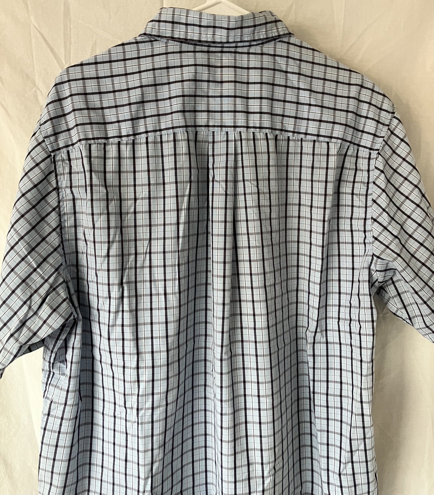 Men's Short Sleeve Oxford Shirt Light Blue and Black Plaid Lg