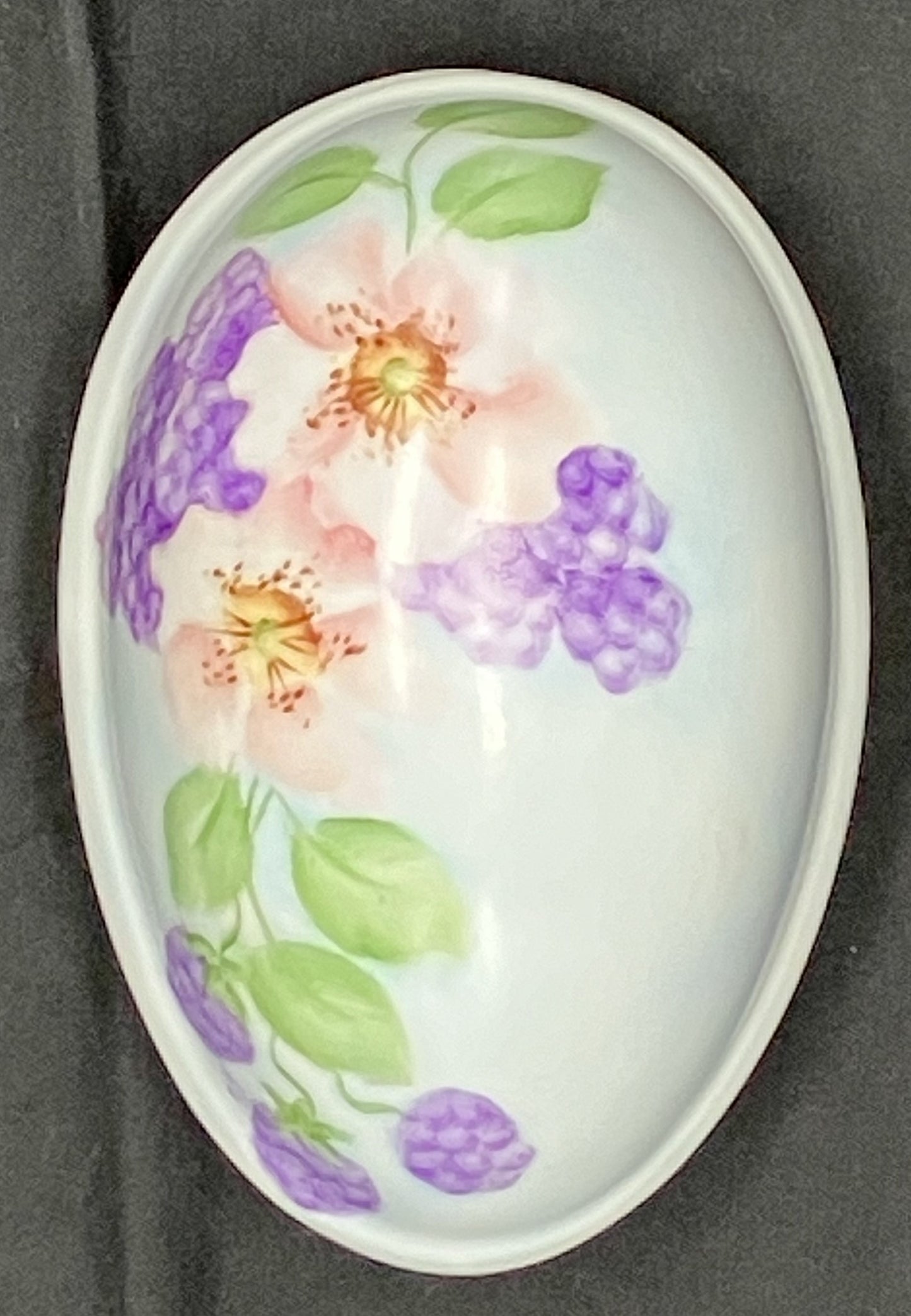 Egg shaped 2 piece ceramic trinket dish. White with floral decoration