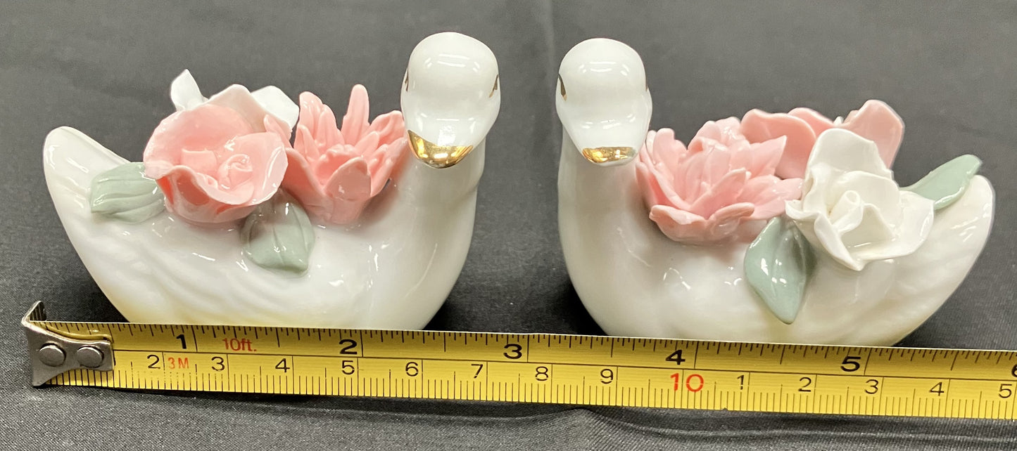 Pair of Vintage Porcelain Swans