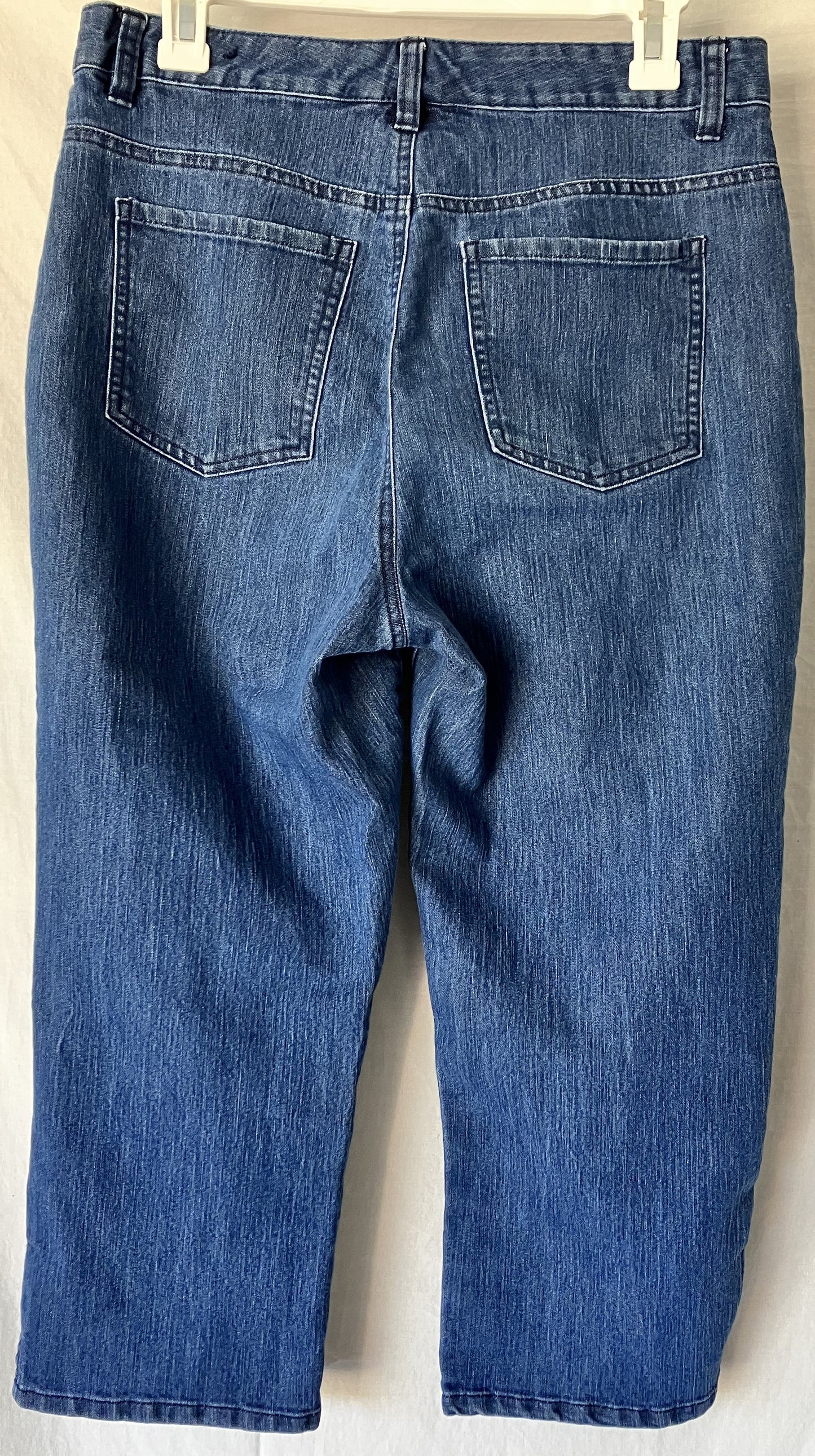 Basic Editions Denim Blue Capri Jeans - Size 8