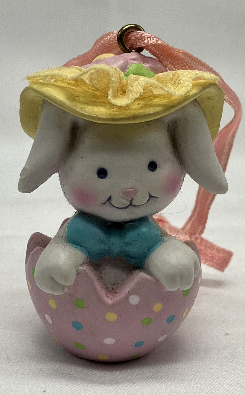 Avon Vintage Springtime Cuties Easter Ornament