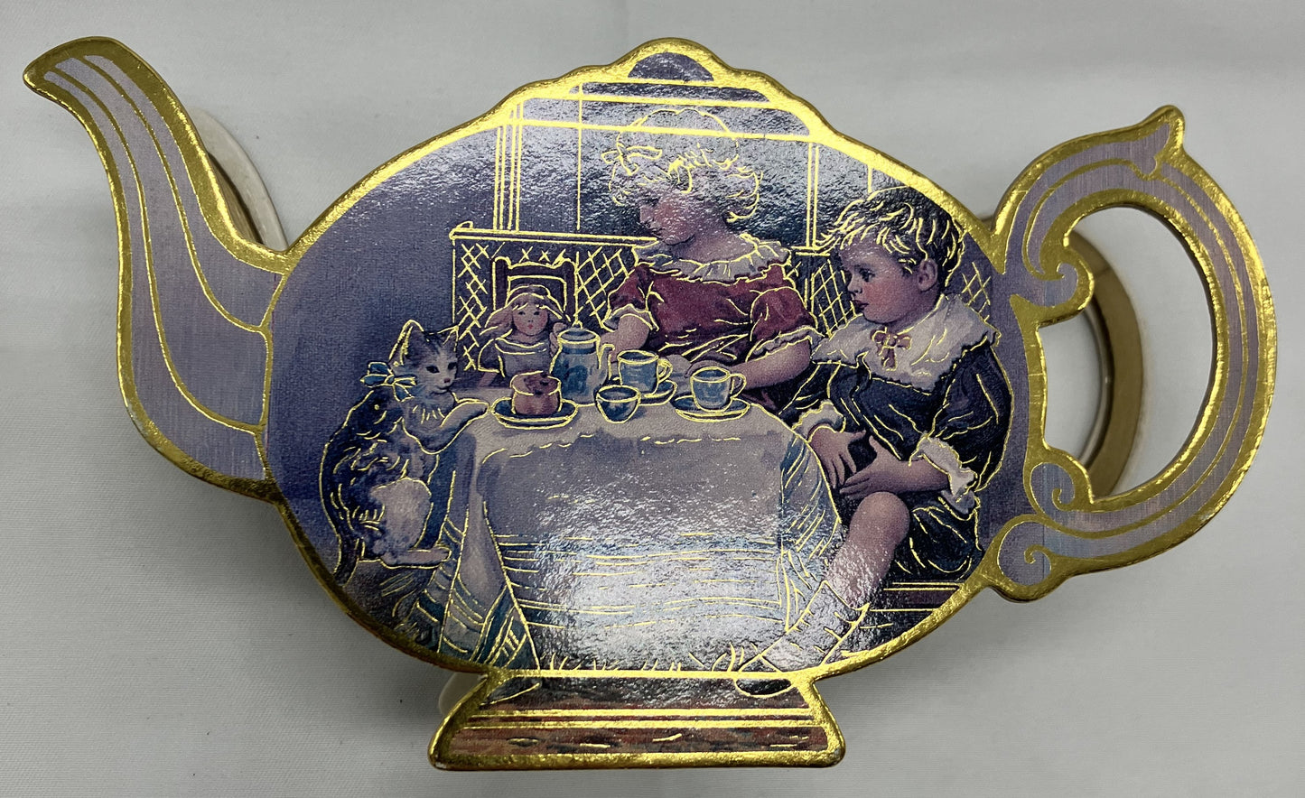 B. Shackman & Co., Inc. Play Tea Set Container 1988