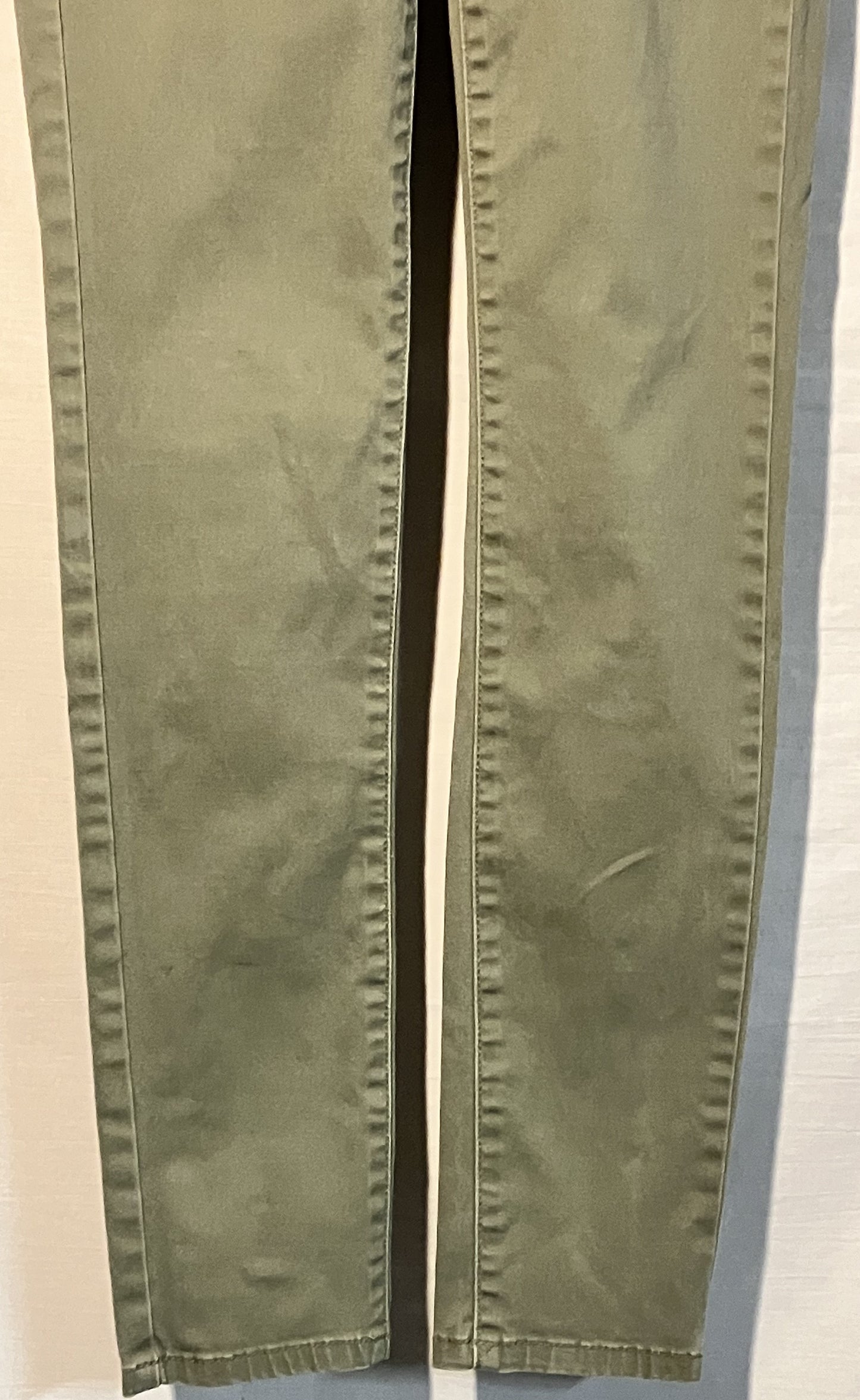 Refuge Olive Green Double Button Jeans, Sz 2