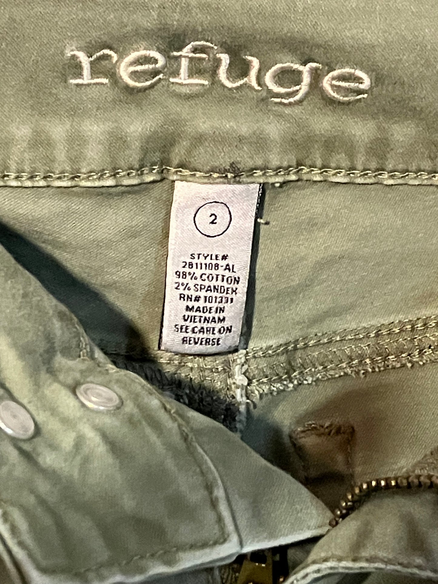 Refuge Olive Green Double Button Jeans, Sz 2