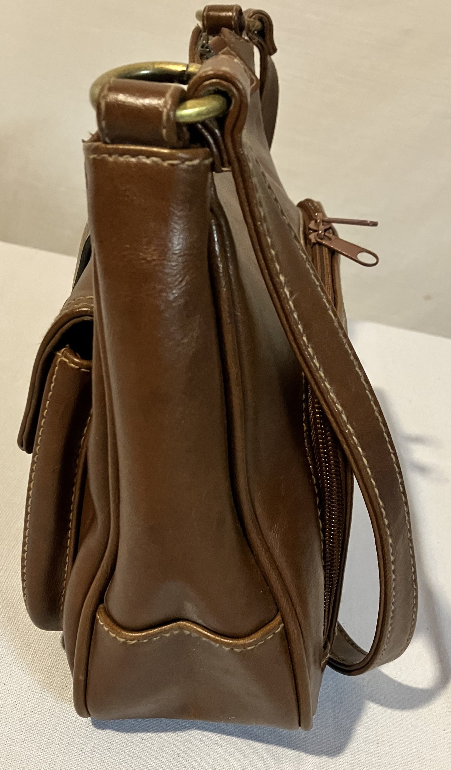 Brown Vinyl Purse/Handbag, Preowned