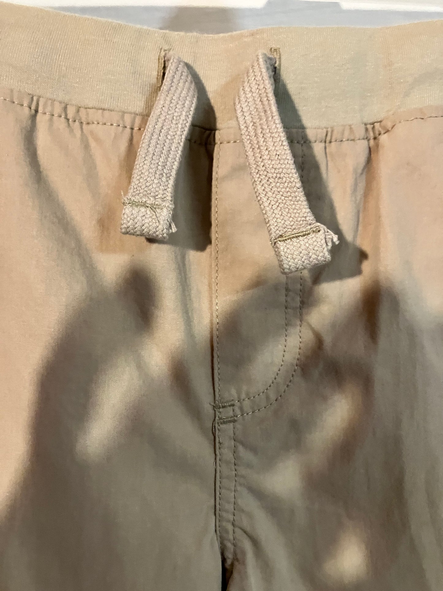 IZOD Khaki Shorts, New with Tags, Size 14 Husky