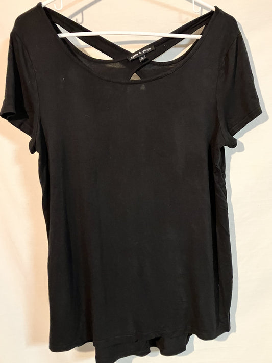 Cable & Gauge womans blouse, Black crosscut Size Medium