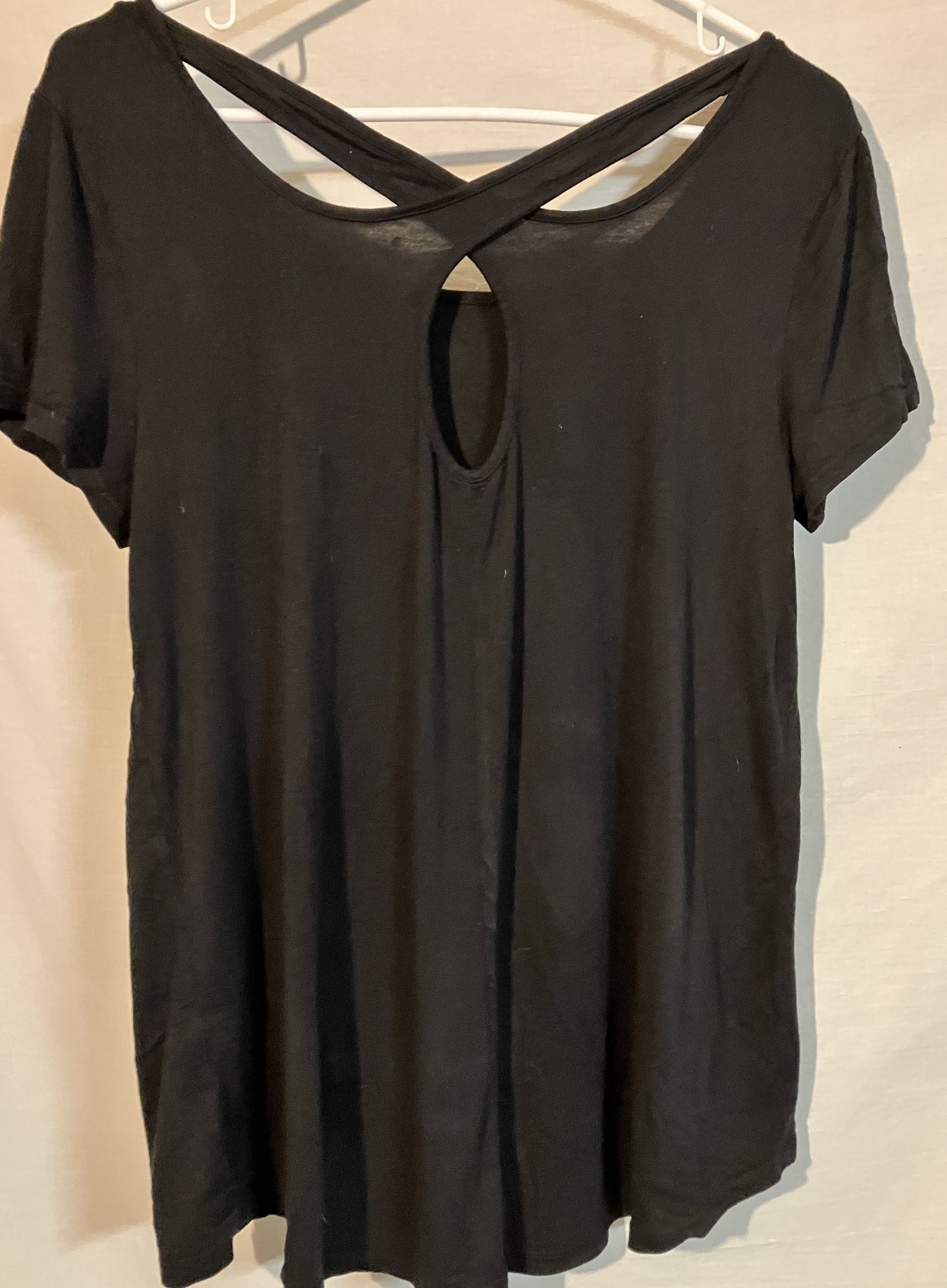 Cable & Gauge womans blouse, Black crosscut Size Medium