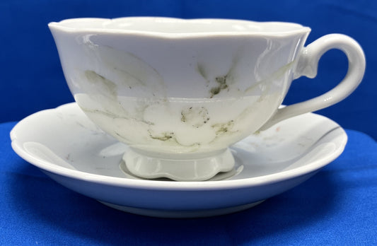 Teacup and Saucer set, Floral with scalloped edges