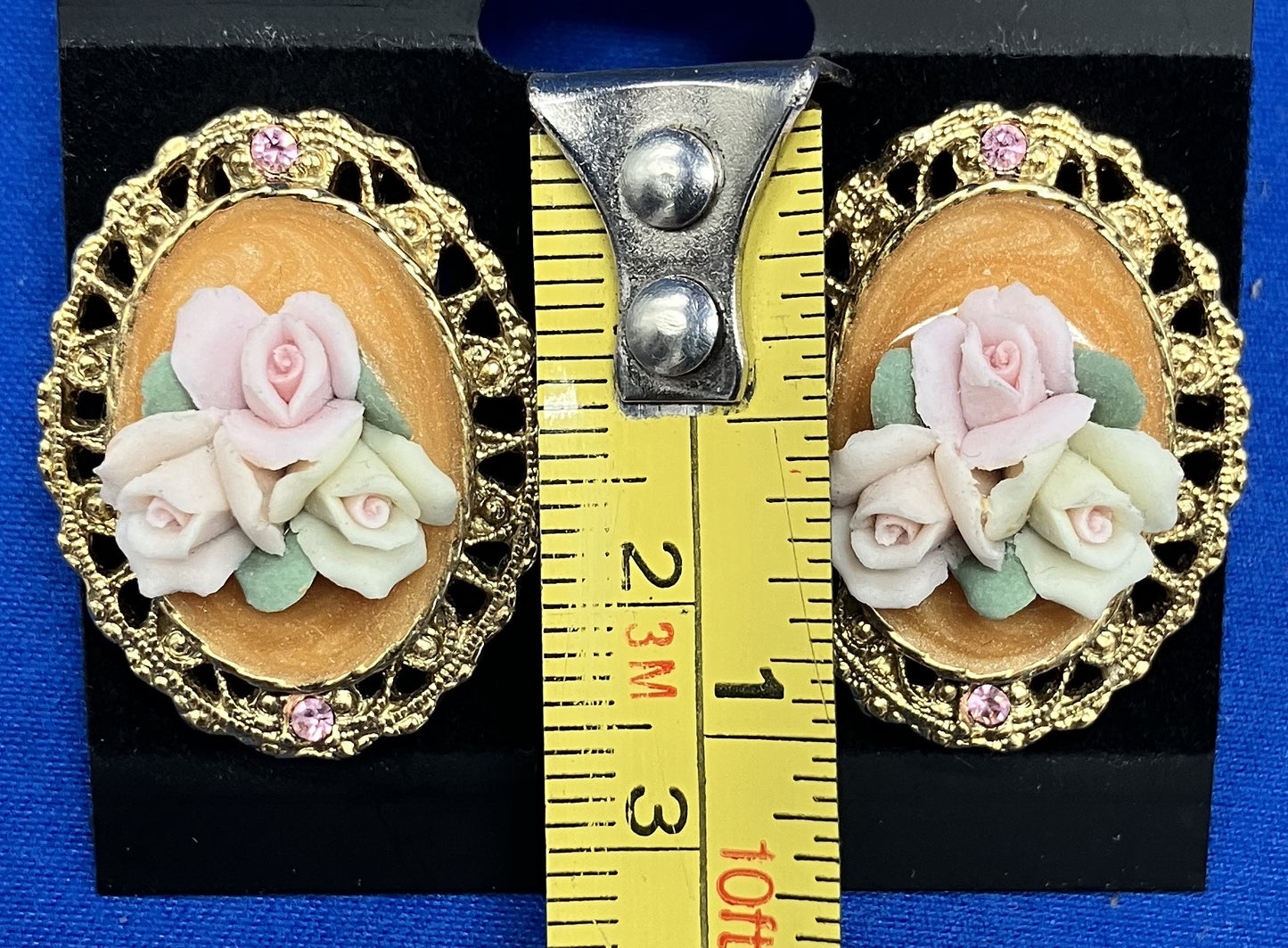 Rose Earrings in Cameo Style Gold Tone