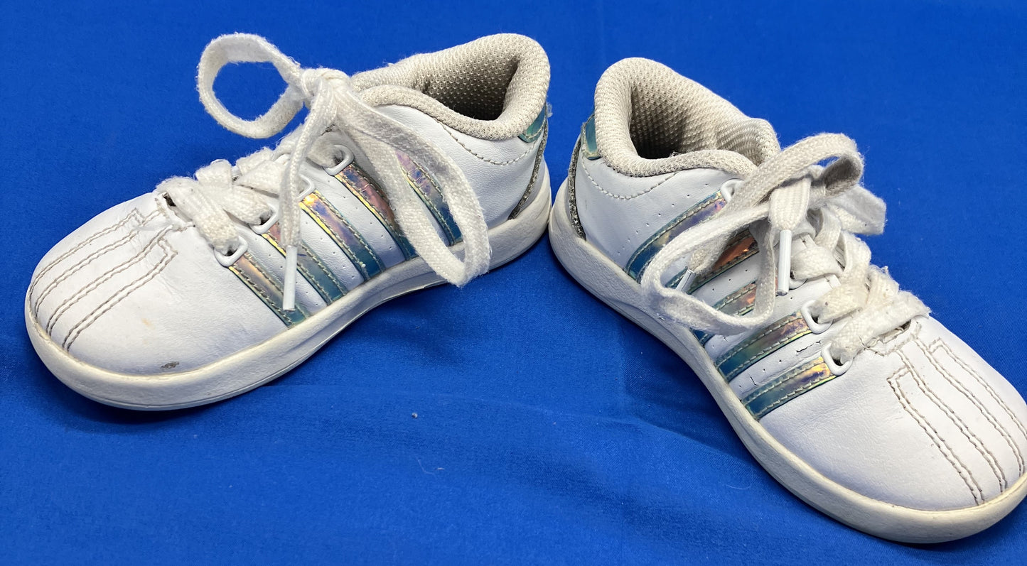 K-Swiss Toddler Tennis/Athletic shoes U.S. size 8 White