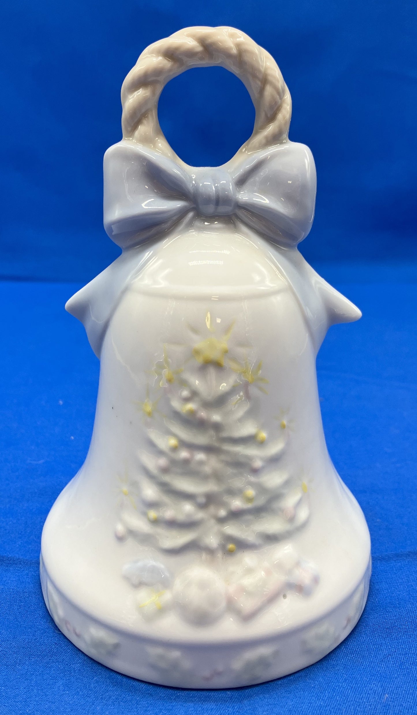 Beautiful Vintage Porcelain Christmas Tree Bell Music Box